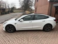 Gebraucht Tesla Model 3 Standard Range 239 kW (325 PS) 2021 Weiß Limousine