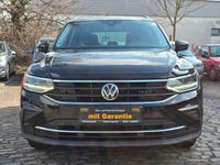 Gebraucht VW Tiguan Active 150 PS (110 kW) 2023 Schwarz SUV