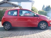 Usata Renault Twingo Expression 75 CV (55 kW) 2012 Rosso Utilitaria