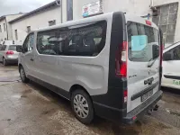Gebraucht Renault Trafic Expression 116 PS (85 kW) 2015 Platingrau Van / Kleinbus