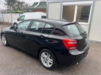 Gebraucht BMW 114 102 PS (75 kW) 2014 Schwarz Kleinwagen
