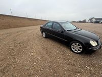Gebraucht Mercedes C180 130 PS (95 kW) 2000 Schwarz Limousine