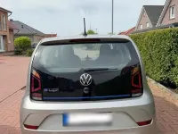 Second-hand VW e-up! 61 kW (83 CP) 2021 Argintiu Hatchback