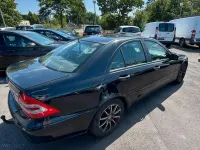 Gebraucht Mercedes C180 Classic 143 PS (105 kW) 2005 Schwarz Limousine