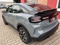 Neu Citroën C4 PureTech 131 PS (96 kW) 2025 Grün Limousine