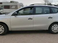 Gebraucht Hyundai i30 109 PS (80 kW) 2010 Silber Kombi