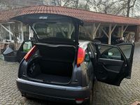 Gebraucht Ford Focus 75 PS (55 kW) 2003 Grau Limousine