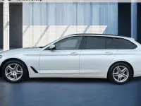 Gebraucht BMW 520 Shadowline 190 PS (139 kW) 2023 Weiß Kombi