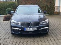 Gebraucht BMW 730 265 PS (194 kW) 2019 Blau Limousine