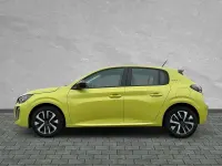 Neu Peugeot 208 Style 101 PS (74 kW) 2026 Met. agueda gelb Kleinwagen
