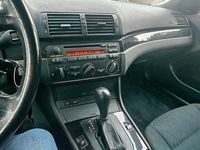 Gebraucht BMW 320 150 PS (110 kW) 2000 Andere farben Limousine