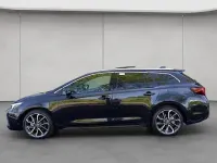 Neu Toyota Corolla Lounge 178 PS (130 kW) 2026 Schwarz Kombi