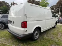 Gebraucht VW Transporter 102 PS (75 kW) 2019 Candyweiß Van