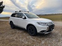 Gebraucht Mitsubishi Outlander Edition 150 PS (110 kW) 2017 Weiß SUV