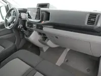 Gebraucht VW Crafter 177 PS (130 kW) 2025 Weißkeine angabe Van