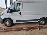 Gebraucht Peugeot Boxer 101 PS (74 kW) 2015 Weiß Van