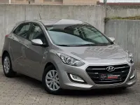 Gebraucht Hyundai i30 Style 136 PS (100 kW) 2017 Silber Limousine