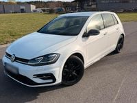 Gebraucht VW Golf VII 116 PS (85 kW) 2019 Weiß Kleinwagen