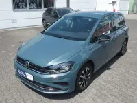Gebraucht VW Golf VIII IQ Drive 150 PS (110 kW) 2020 Petroleum blue Van / Kleinbus