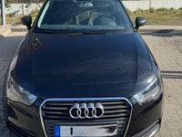 Gebraucht Audi A1 Attraction 86 PS (63 kW) 2012 Schwarz Kleinwagen