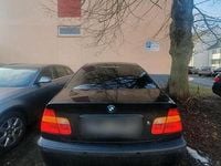 Gebraucht BMW 318 143 PS (105 kW) 2003 Schwarz Limousine