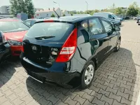 Gebraucht Hyundai i30 Classic 90 PS (66 kW) 2011 Schwarz Limousine