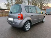 Używany Renault Modus 75 KM (55 kW) 2011 Szary Minivan