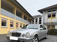 Gebraucht Mercedes E200 163 PS (119 kW) 2001 Silber Limousine