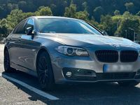 Gebraucht BMW 520 190 PS (139 kW) 2015 Grau Limousine