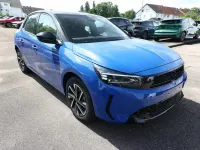 Neu Opel Corsa 101 PS (74 kW) 2025 Voltaik blue metallic / dach: sc Kleinwagen