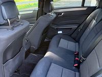 Gebraucht Mercedes E220 Edition 170 PS (125 kW) 2014 Schwarz Limousine