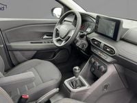 Neu Dacia Sandero Expression 91 PS (66 kW) 2025 Grau / dolomitgrau SUV