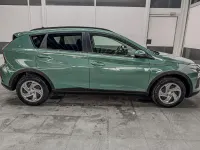 Neu Hyundai Bayon Comfort 77 PS (56 kW) 2025 Mangrove green mg2 SUV