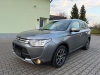 Gebraucht Mitsubishi Outlander 150 PS (110 kW) 2015 Grau SUV