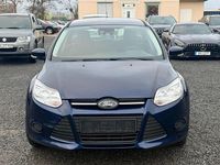 Gebraucht Ford Focus 105 PS (77 kW) 2011 Blau Limousine