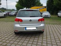 Gebraucht VW Golf VII Style 105 PS (77 kW) 2012 Silber Limousine