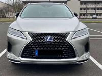 Gebraucht Lexus RX450h 313 PS (230 kW) 2022 Silber SUV