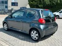 Gebraucht Toyota Aygo Edition 68 PS (50 kW) 2007 Grau Kleinwagen