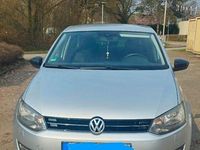 Gebraucht VW Polo Style 60 PS (44 kW) 2012 Silber Kleinwagen