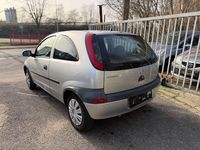 Second-hand Opel Corsa Comfort 58 CP (42 kW) 2002 Argintiu Hatchback