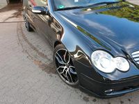Gebraucht Mercedes C320 214 PS (157 kW) 2004 Schwarz Coupé