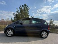 Gebraucht Mercedes A190 Elegance 125 PS (91 kW) 2002 Blau Limousine