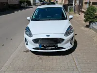 Gebraucht Ford Fiesta Titanium 101 PS (74 kW) 2018 Weiß Kleinwagen