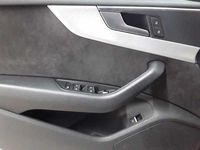 Gebraucht Audi A4 Advanced 204 PS (150 kW) 2021 Mythosschwarz metallic Limousine