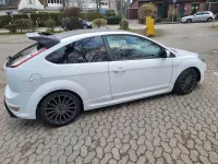 Gebraucht Ford Focus ST 225 PS (165 kW) 2008 Weiß Limousine