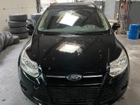 Gebraucht Ford Focus 125 PS (91 kW) 2013 Schwarz Kombi