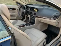 Usado Mercedes E200 Avantgarde 184 CV (135 kW) 2010 Azul Descapotable