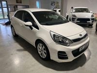 Gebraucht Kia Rio DREAM-TEAM Edition 109 PS (80 kW) 2016 Weiß Limousine