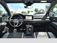Gebraucht VW Golf VIII R-line 150 PS (110 kW) 2024 Grau Kombi