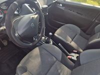 Gebraucht Peugeot 207 Premium 95 PS (69 kW) 2011 Weiß Kombi